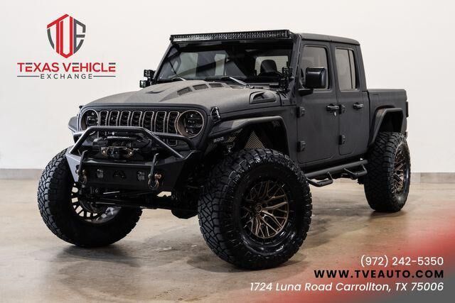 2025 JEEP Gladiator