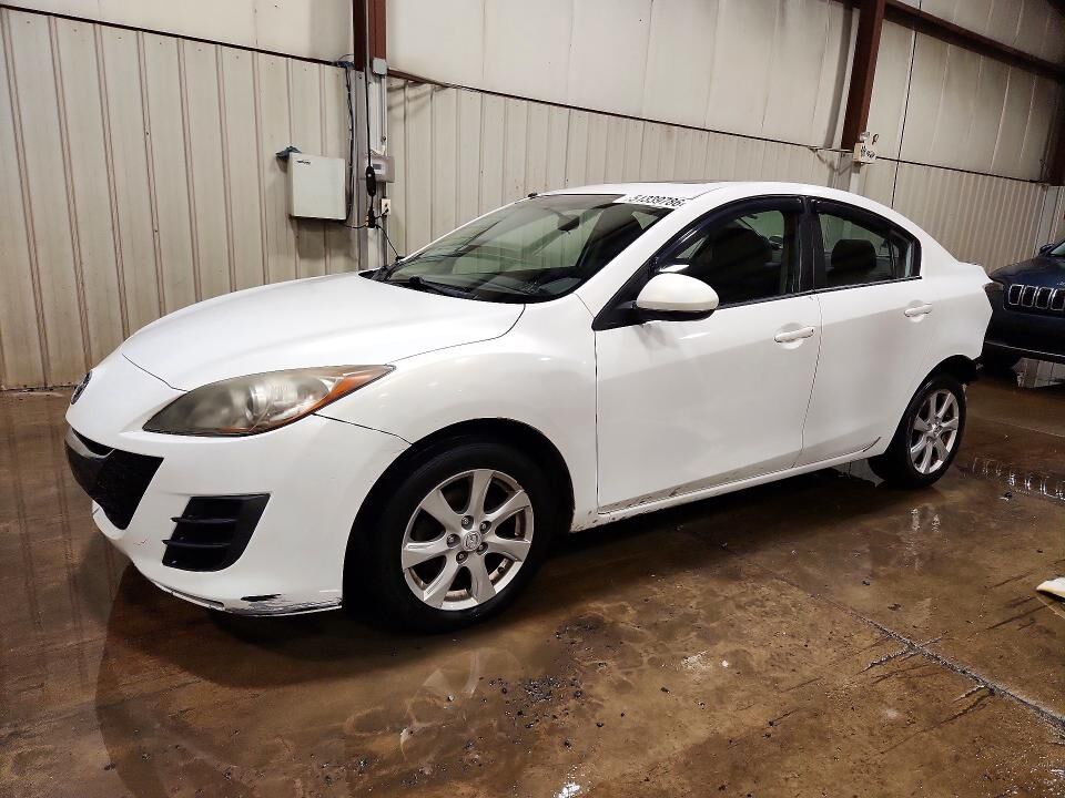 2010 MAZDA Mazda3