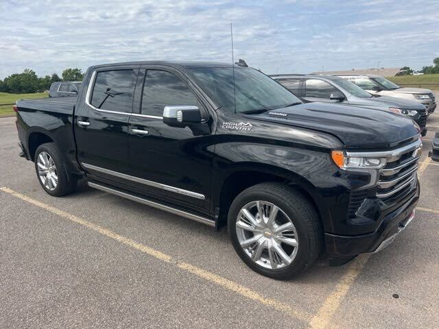 2023 CHEVROLET Silverado