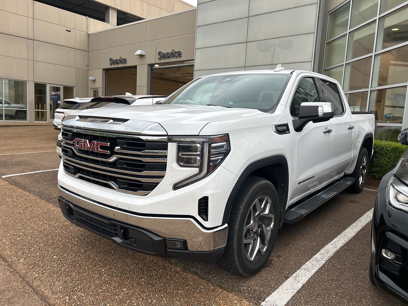 2023 GMC Sierra