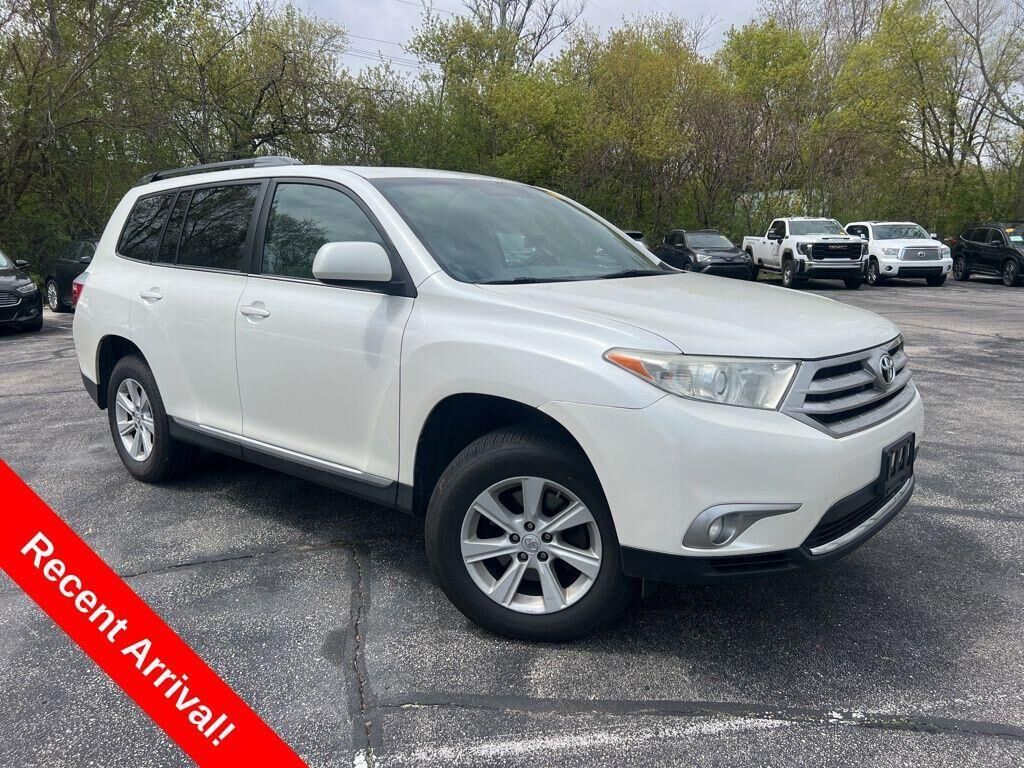 2013 TOYOTA Highlander