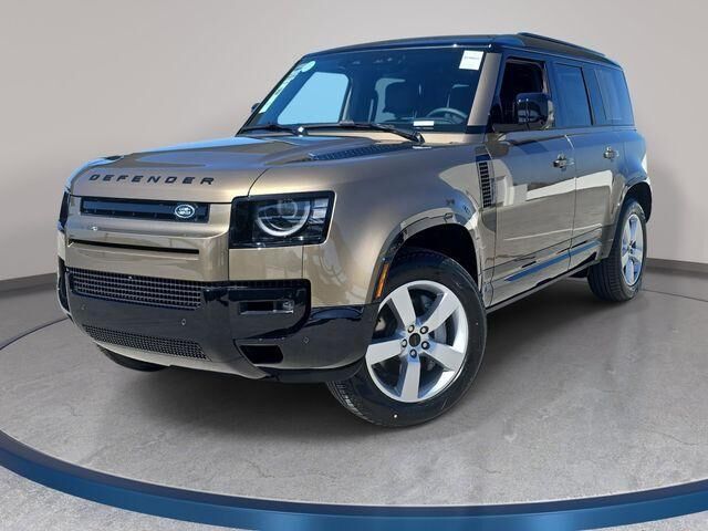 2026 LAND ROVER Defender