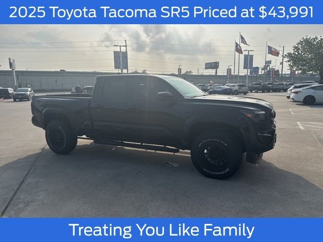2025 TOYOTA Tacoma