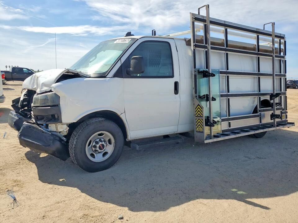 2023 GMC Savana