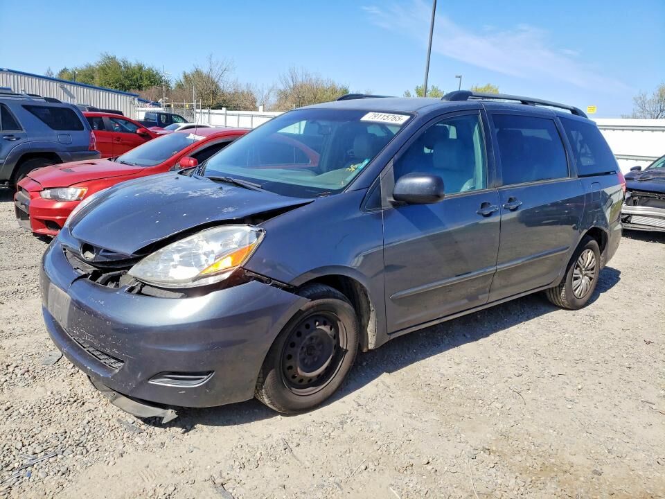 2009 TOYOTA Sienna