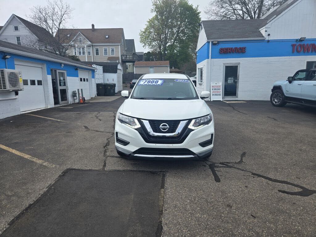2017 NISSAN Rogue