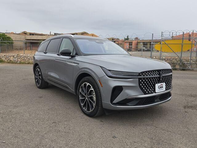 2025 LINCOLN Nautilus