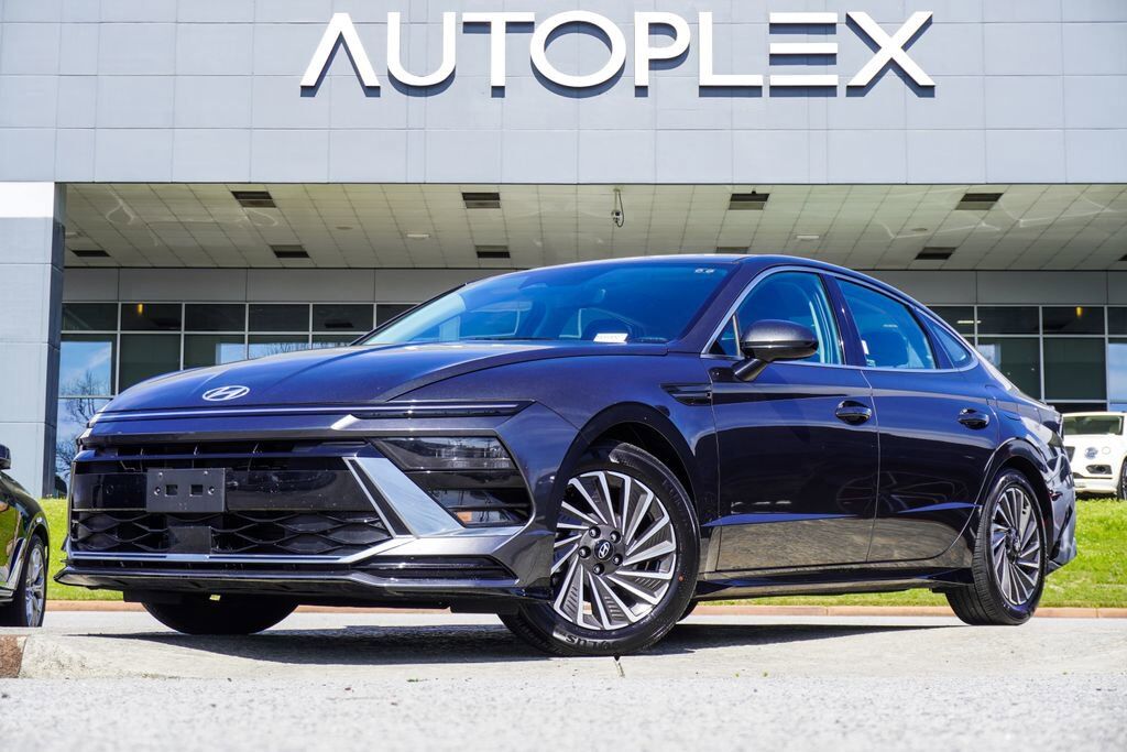 2025 HYUNDAI Sonata