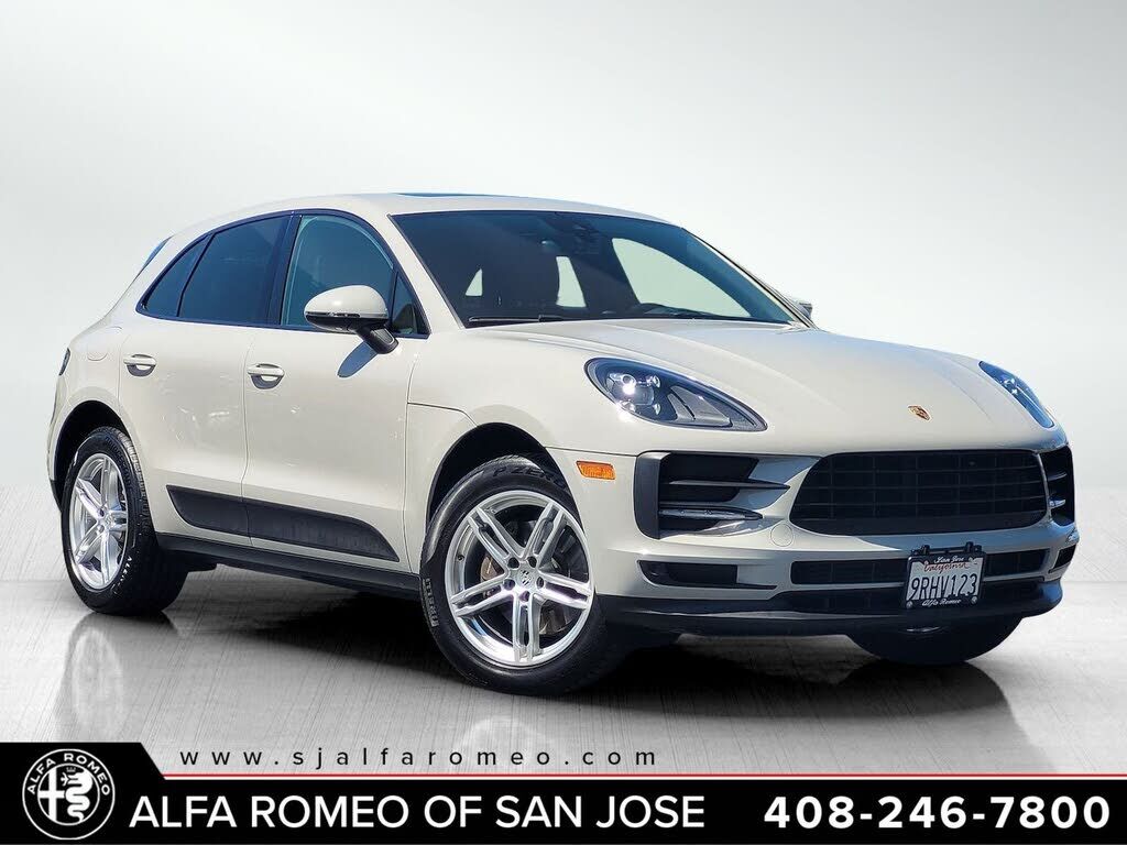 2020 PORSCHE Macan