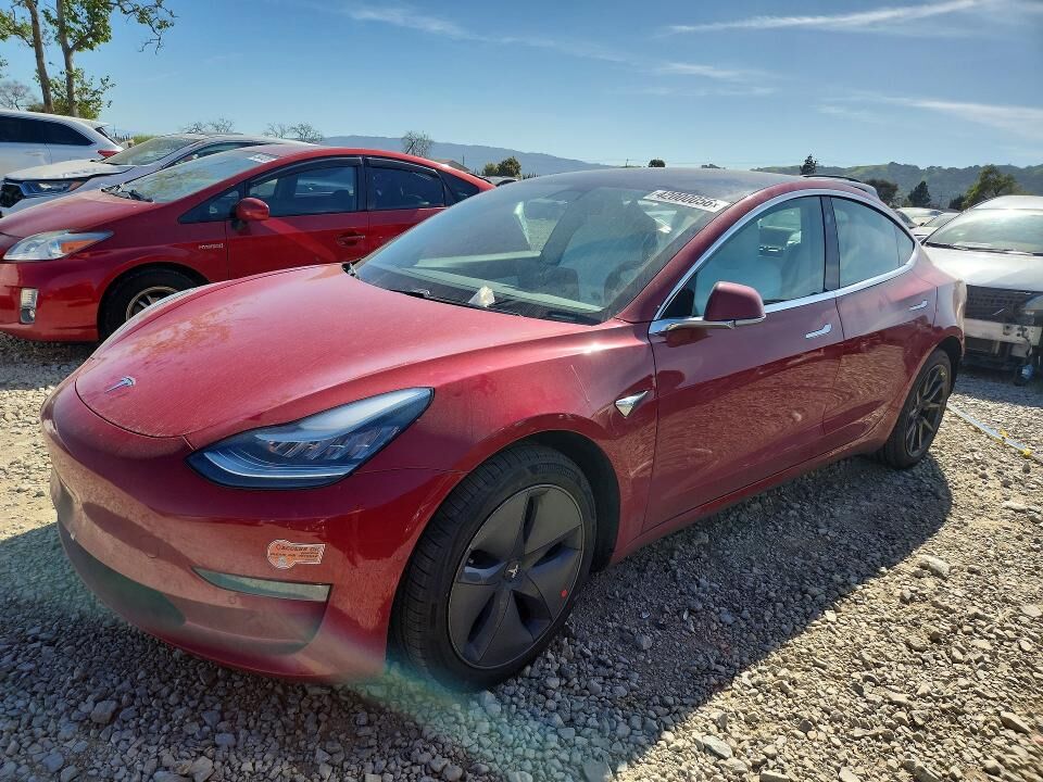 2019 TESLA Model 3
