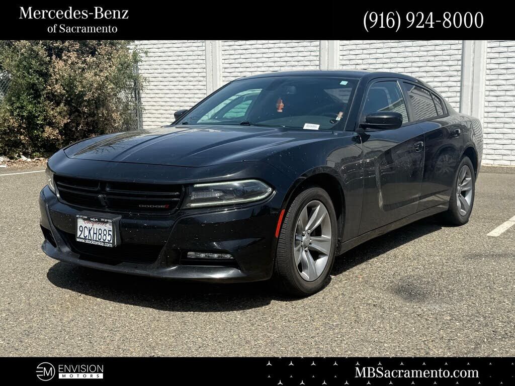 2017 DODGE Charger