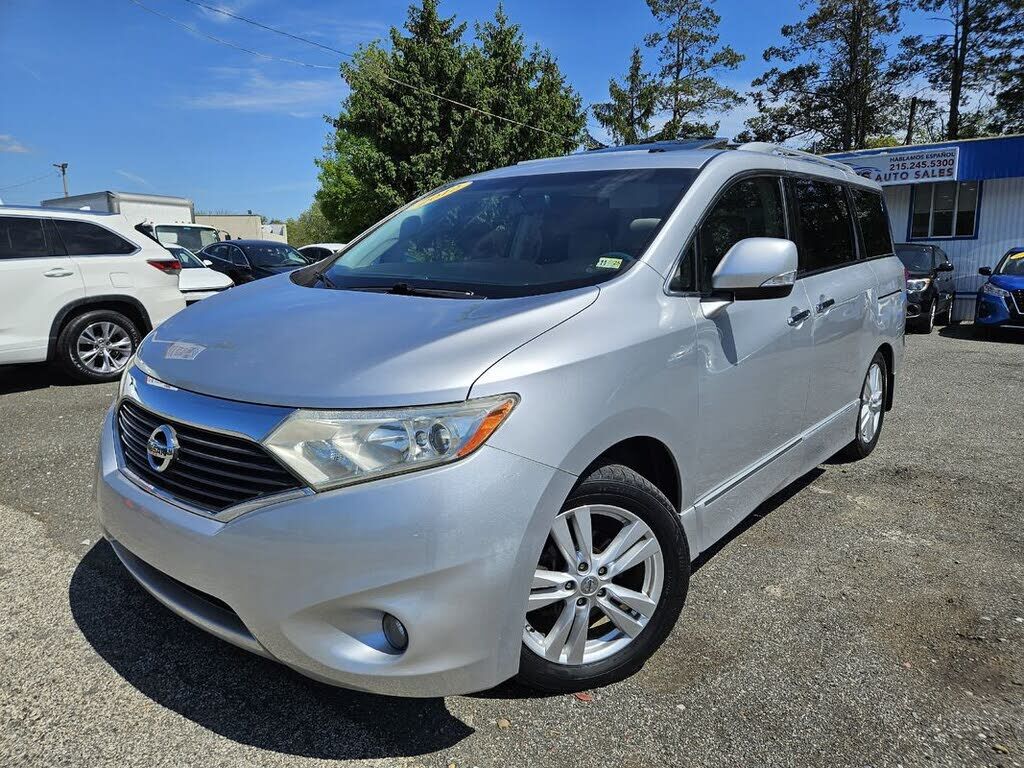 2012 NISSAN Quest