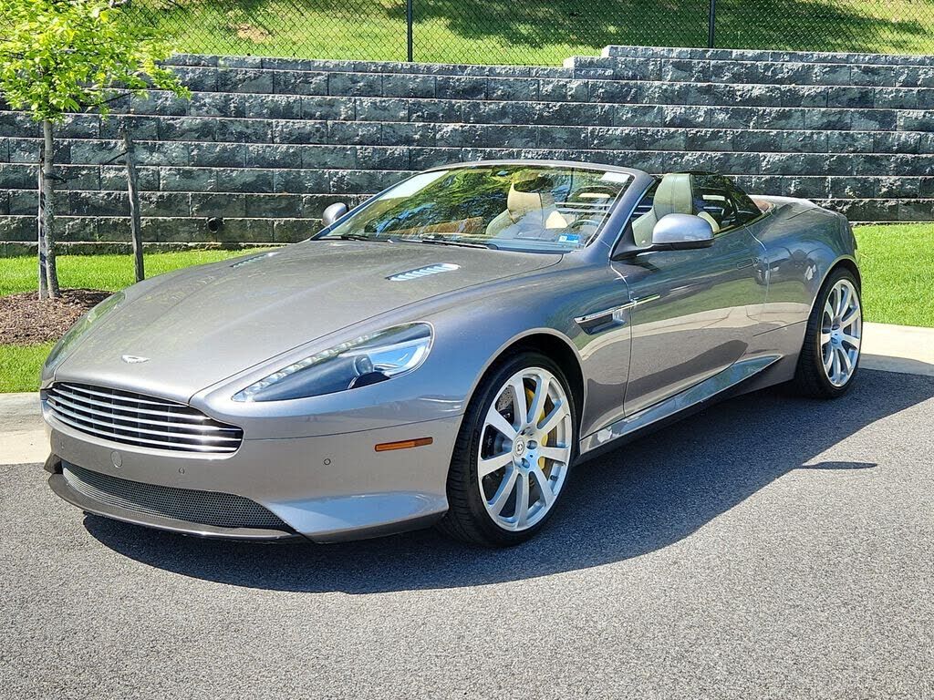 Aston Martin DB9