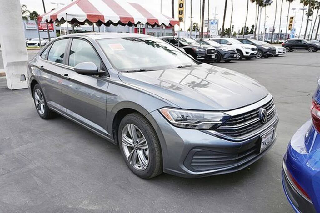 2024 VOLKSWAGEN Jetta