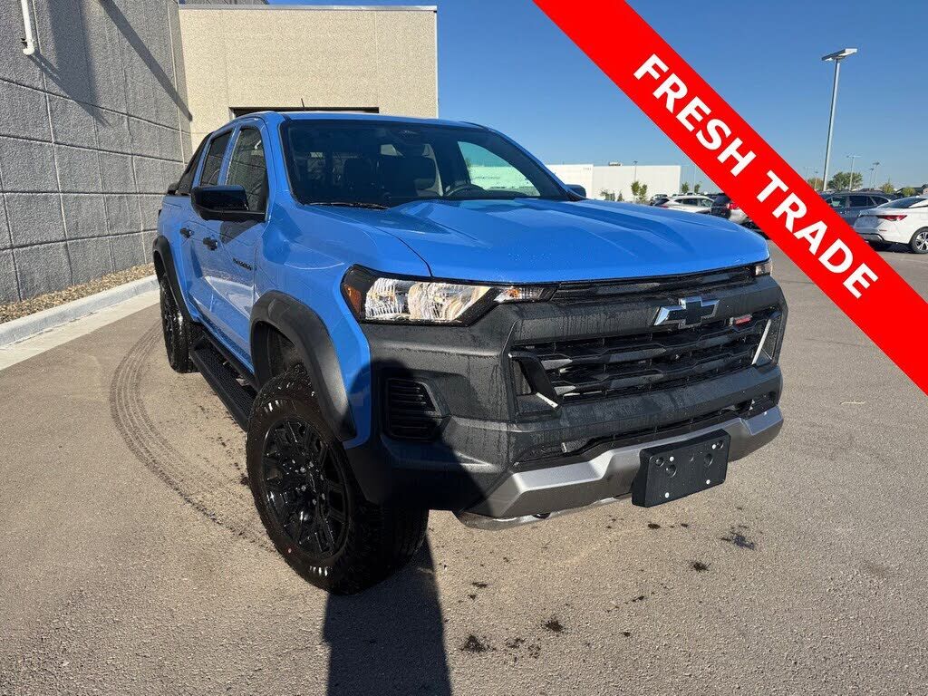 2026 CHEVROLET Colorado
