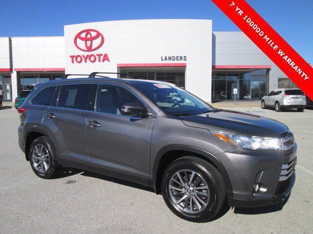 2019 TOYOTA Highlander