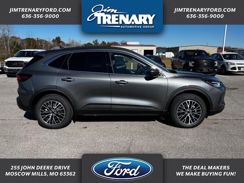 2025 FORD Escape