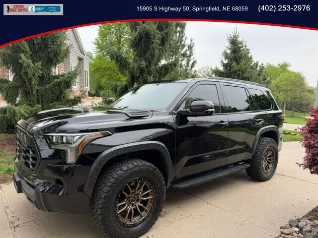 2023 TOYOTA Sequoia