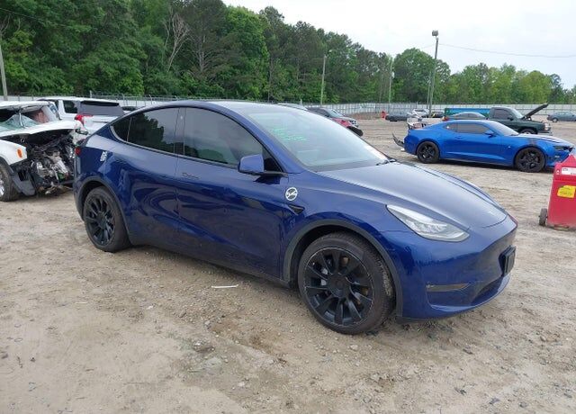 2021 TESLA Model Y