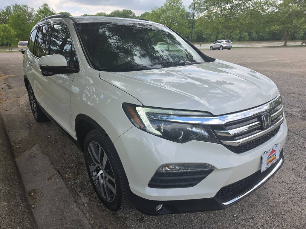 2017 HONDA Pilot
