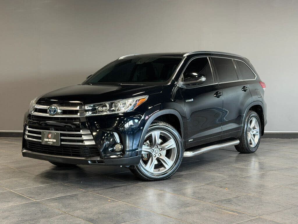 2017 TOYOTA Highlander