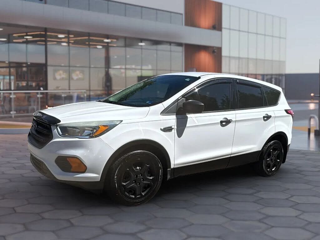 2017 FORD Escape