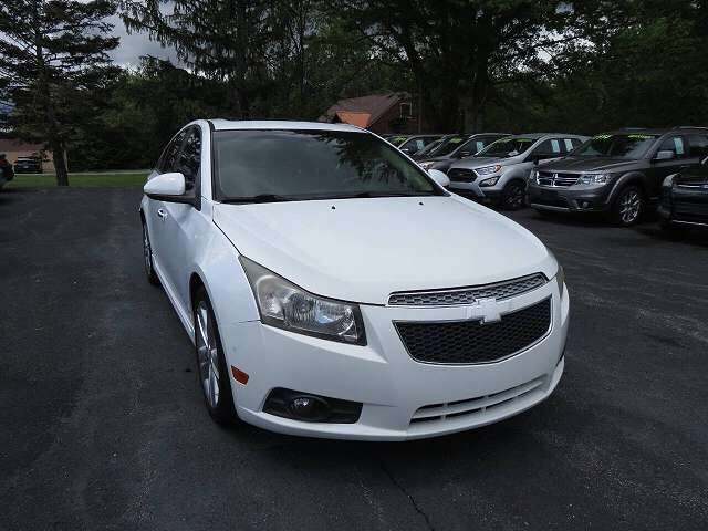 2013 CHEVROLET Cruze