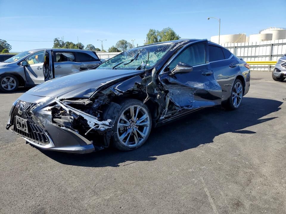 2023 LEXUS ES