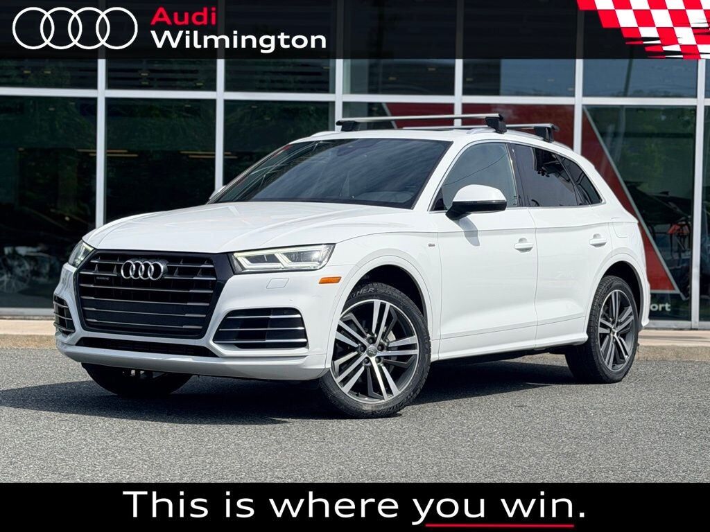 2020 AUDI Q5 e