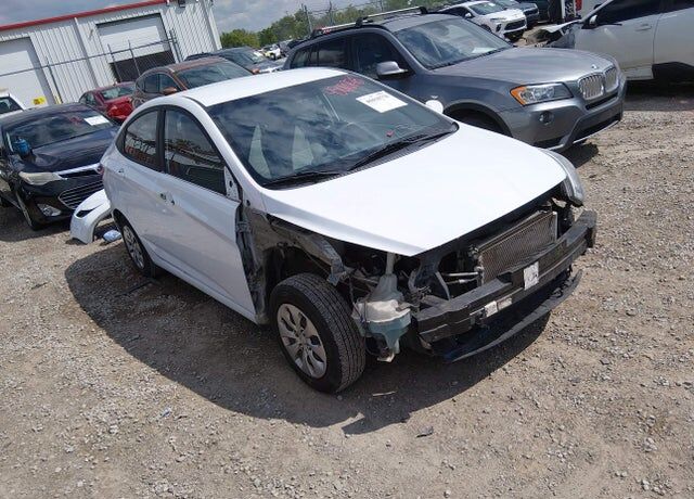 2017 HYUNDAI Accent