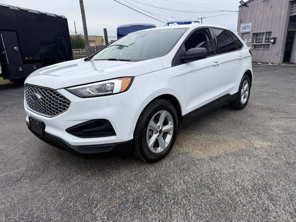 2023 FORD Edge