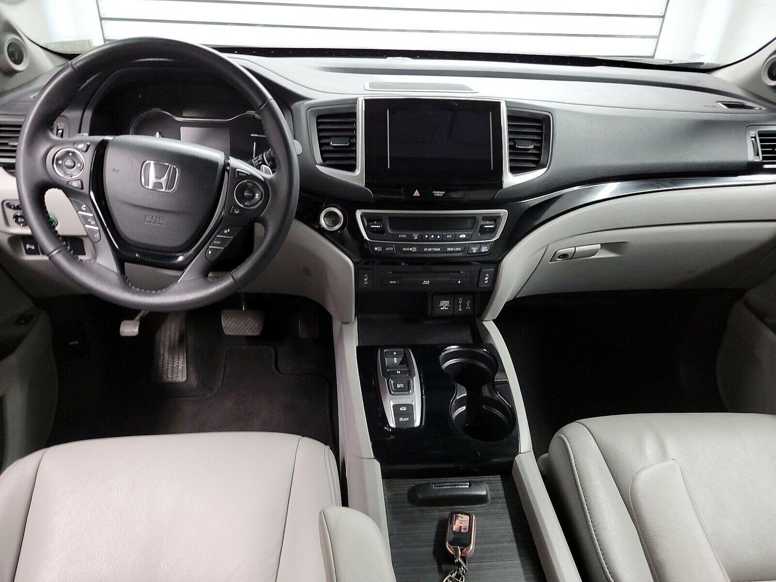 2018 HONDA Pilot