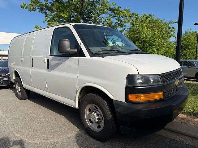 2021 CHEVROLET Express