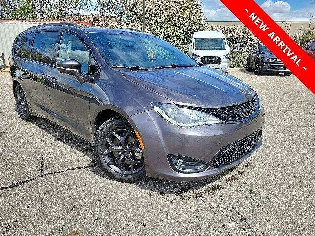 2020 CHRYSLER Pacifica