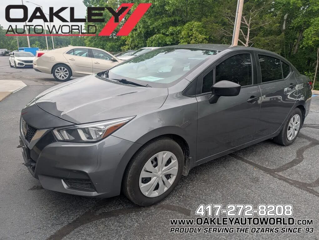 2022 NISSAN Versa