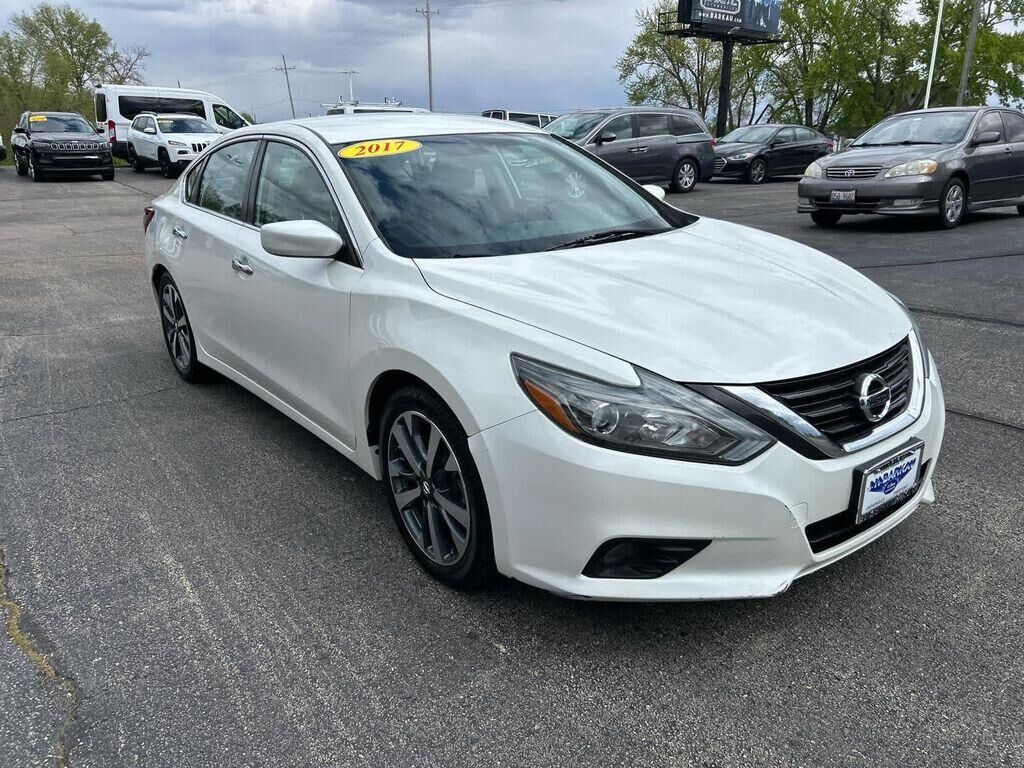 2017 NISSAN Altima