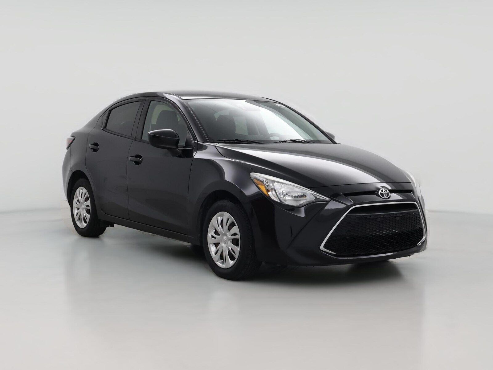 2019 TOYOTA Yaris