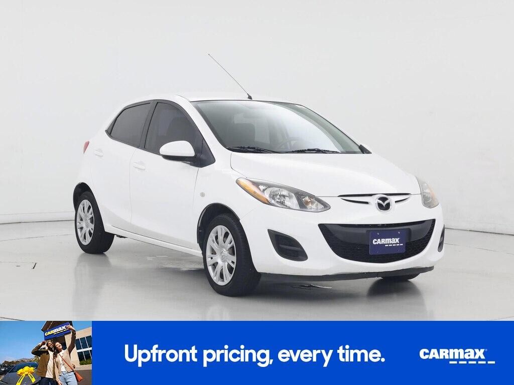 2014 MAZDA Mazda2
