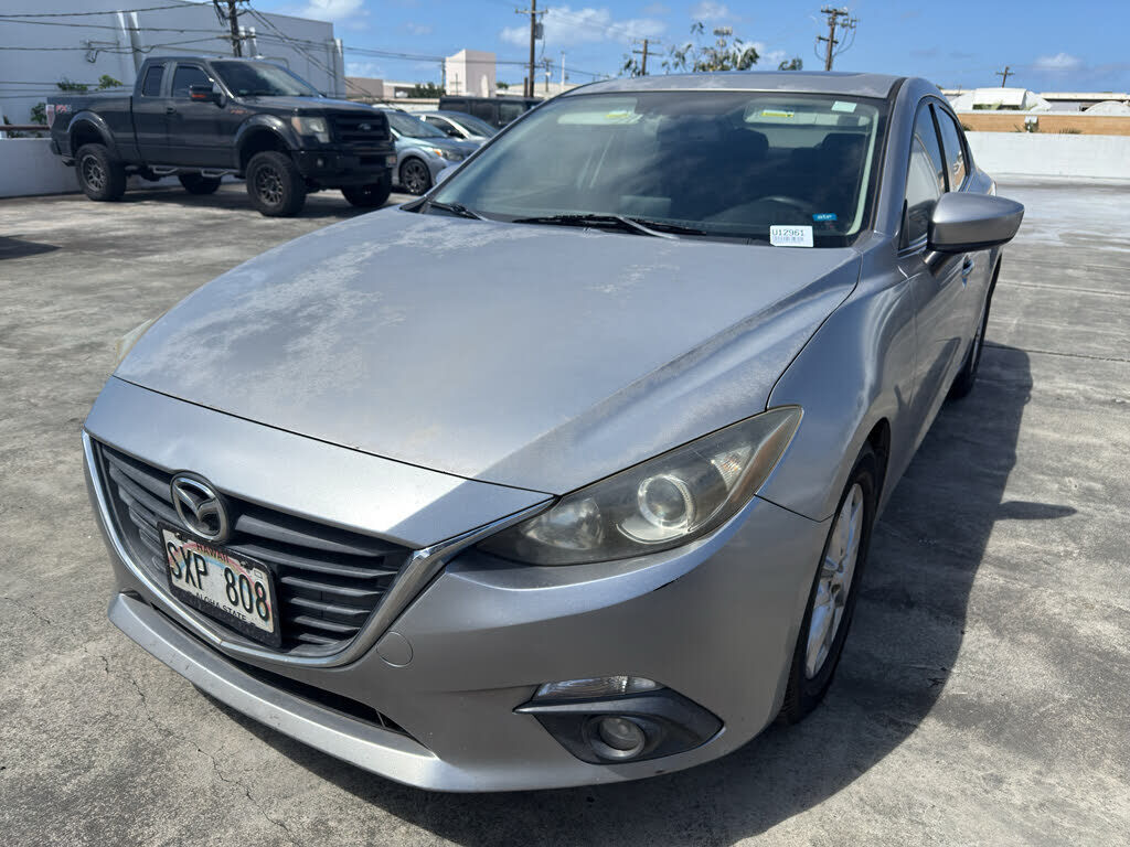 2016 MAZDA Mazda3