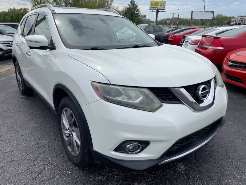 2015 NISSAN Rogue