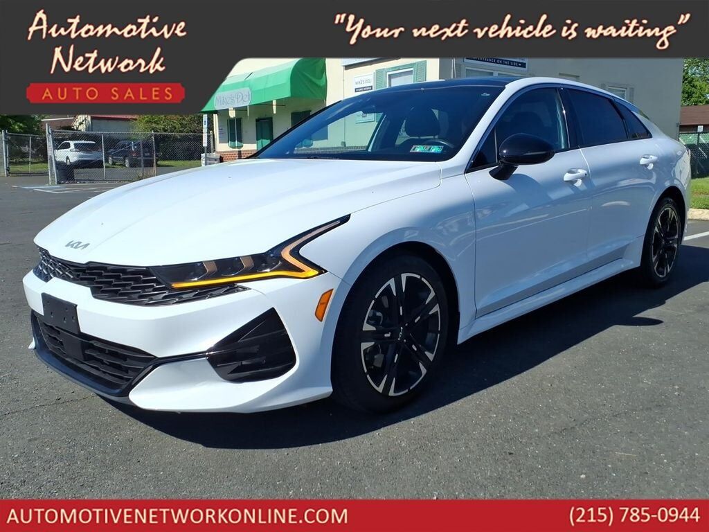 2022 KIA K5