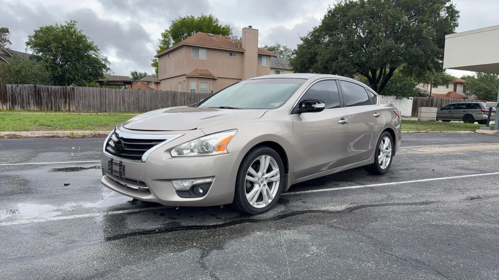 2015 NISSAN Altima