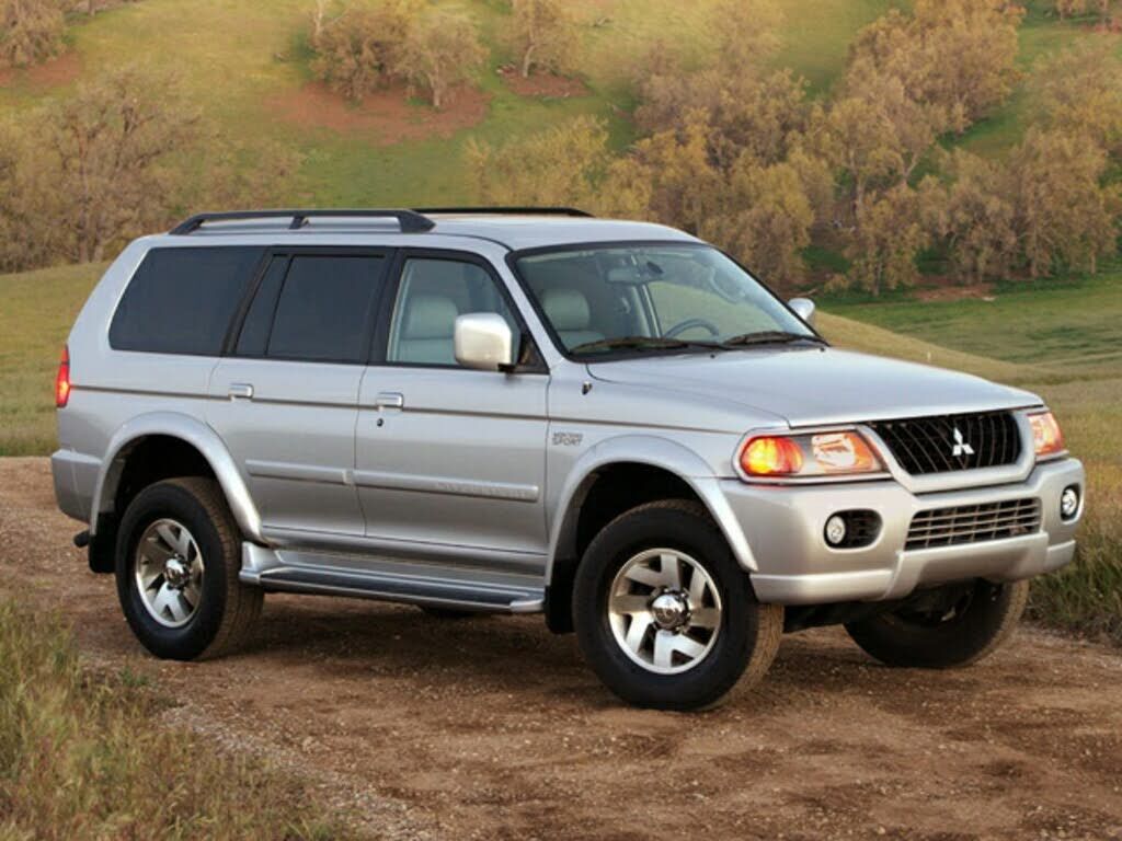 2003 MITSUBISHI Montero Sport