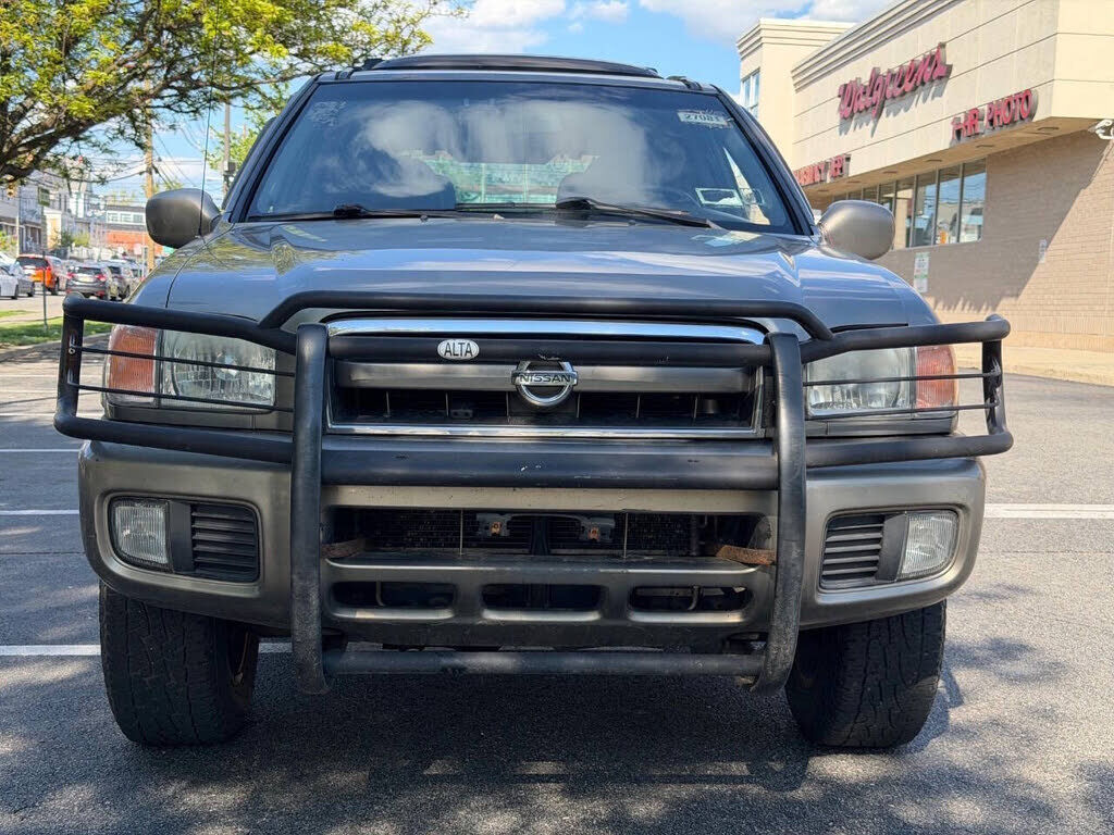 2003 NISSAN Pathfinder