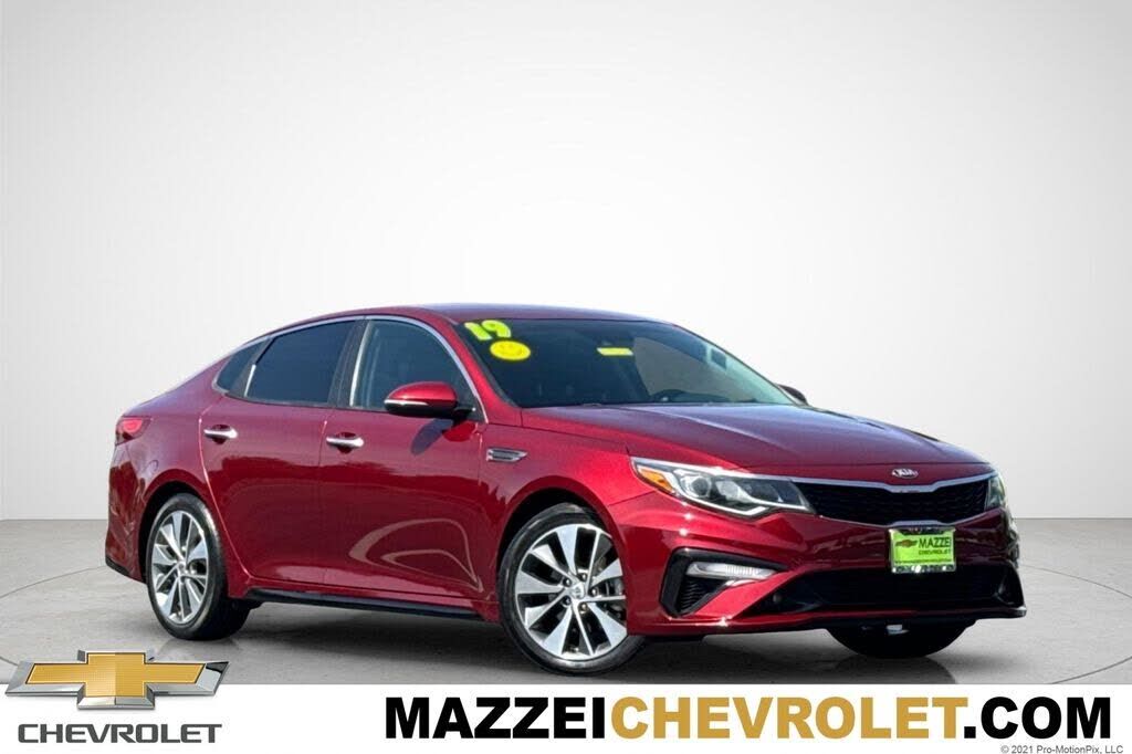 2019 KIA Optima
