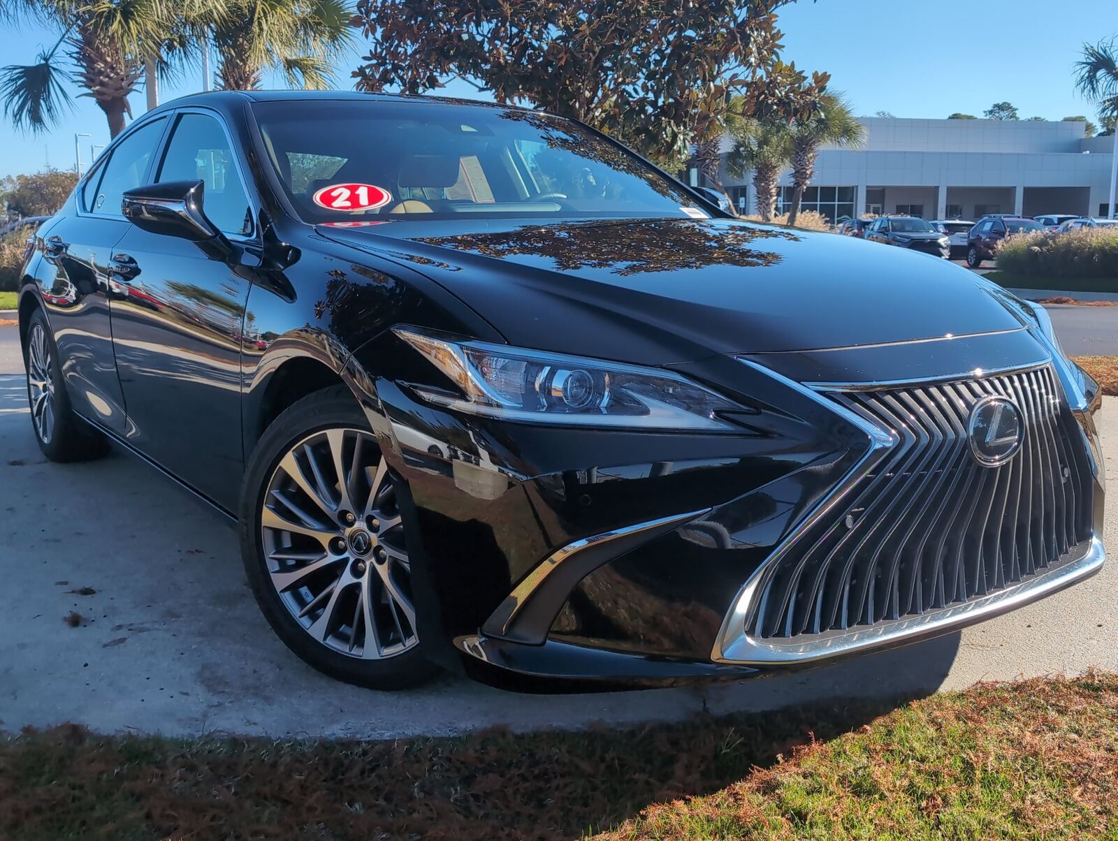 2021 LEXUS ES