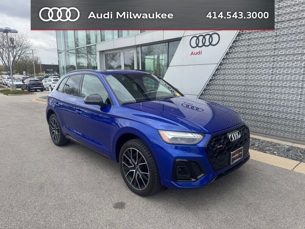 2022 AUDI SQ5
