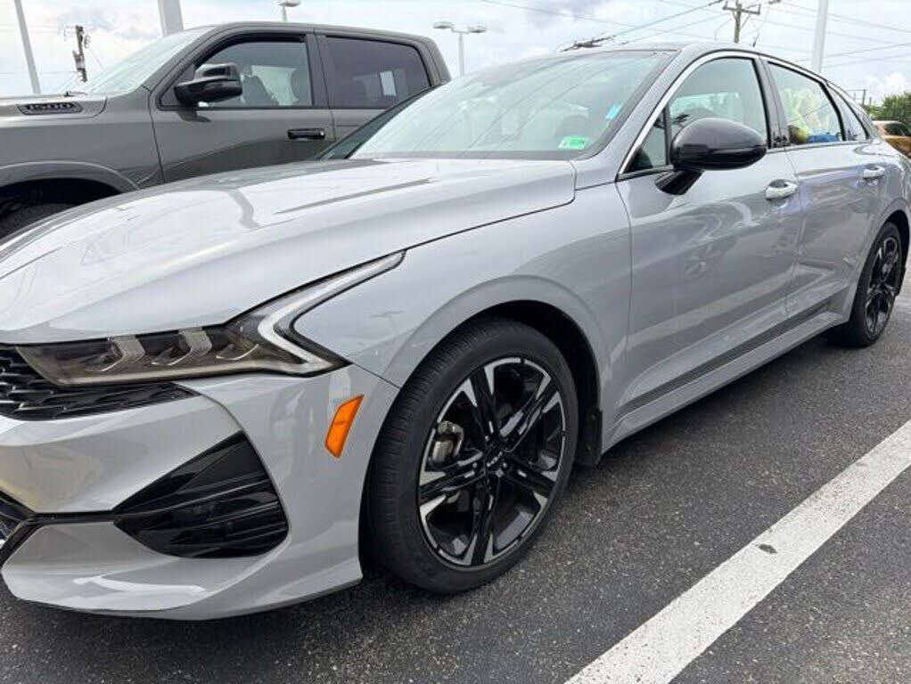 2023 KIA K5