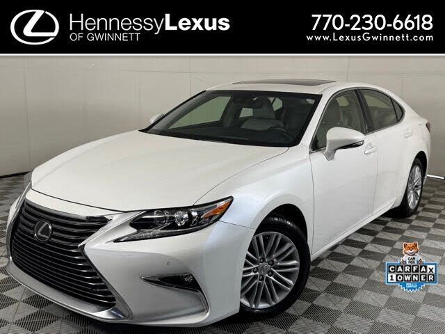 2016 LEXUS ES