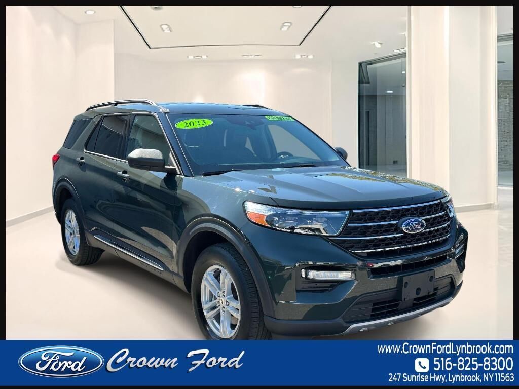 2023 FORD Explorer